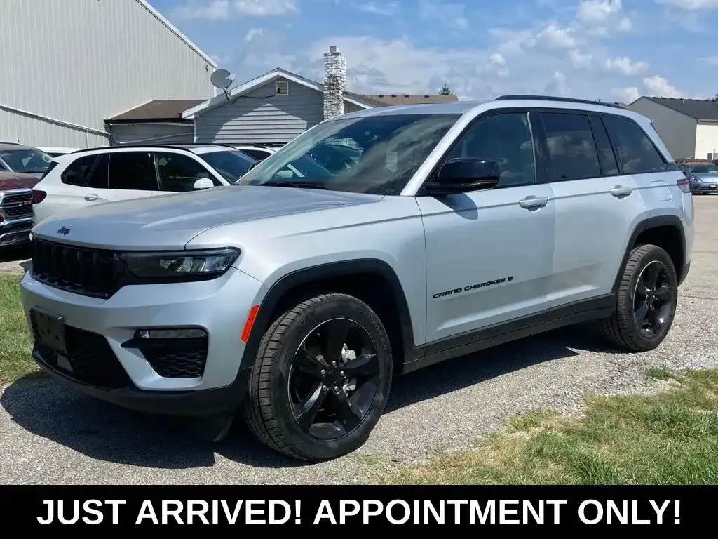 2023 Jeep Grand Cherokee Limited 4WD's photo