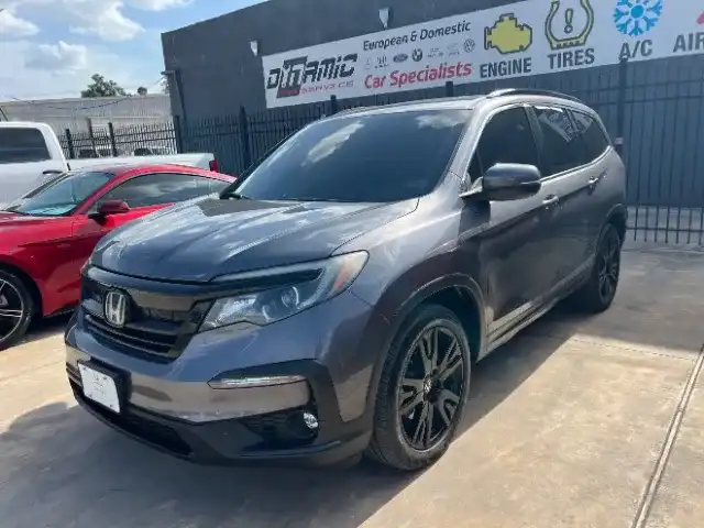 2022 Honda Pilot SE AWD's photo