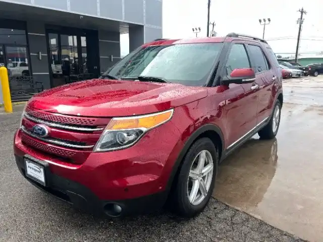 2015 Ford Explorer Limited's photo
