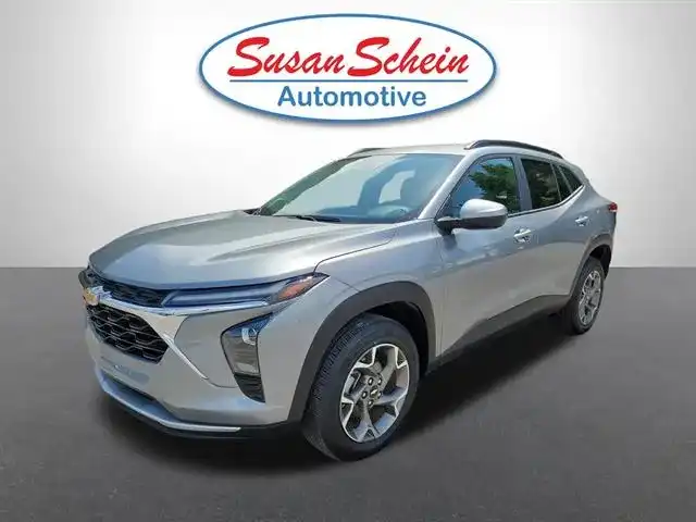 2025 Chevrolet Trax LT's photo