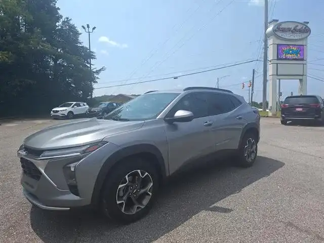 2026 Chevrolet Trax LT's photo