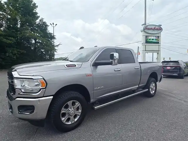 2019 RAM 2500 Big Horn 4X4 Crew Cab SWB's photo