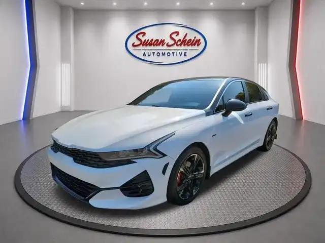 2022 Kia Optima GT-Line FWD's photo