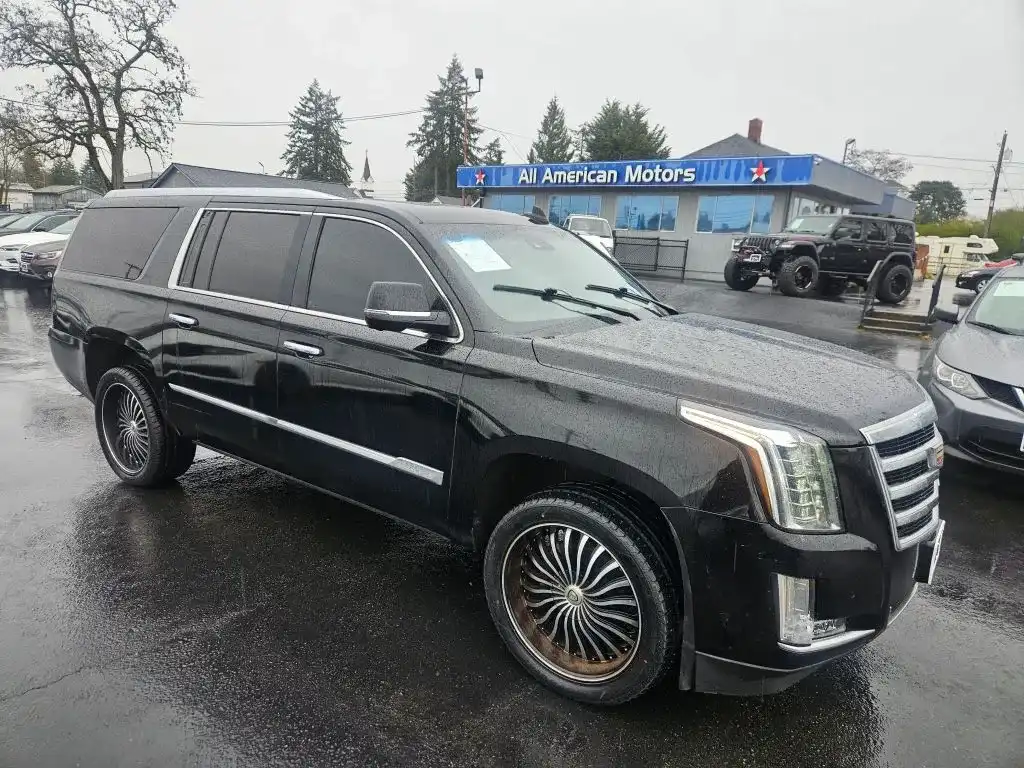 2015 Cadillac Escalade ESV AWD Luxury's photo