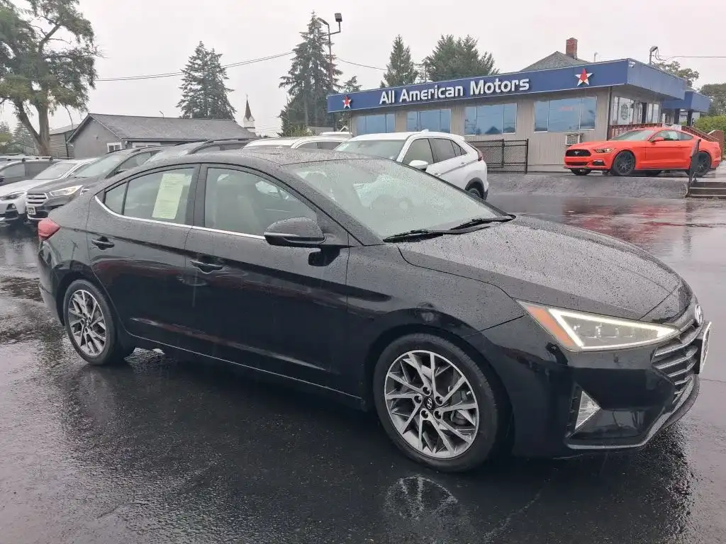 2020 Hyundai Elantra 2.0 Limited A T's photo