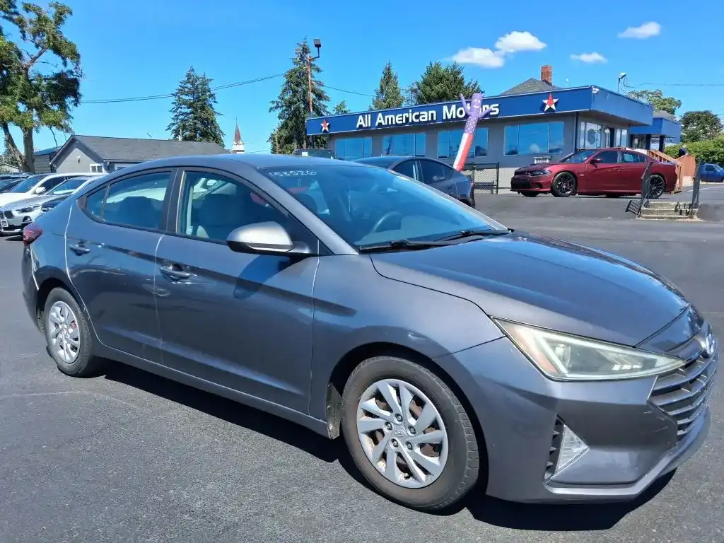2019 Hyundai Elantra 2.0 SE A/T's photo