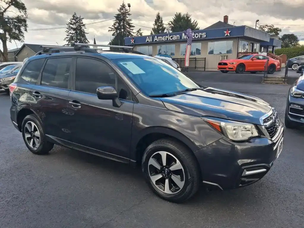 2017 Subaru Forester 2.5i Premium CVT's photo