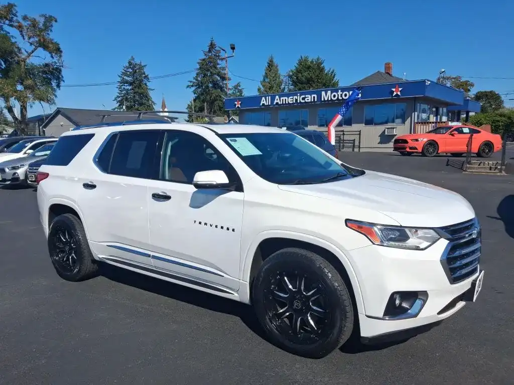 2018 Chevrolet Traverse High Country AWD's photo