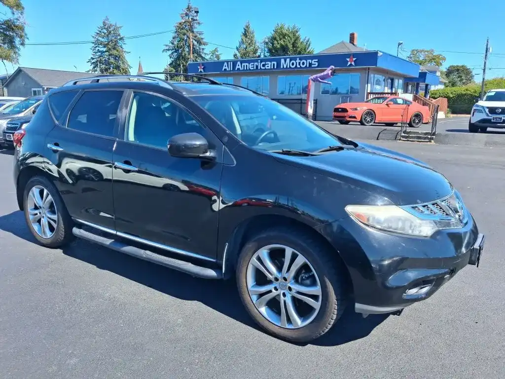 2011 Nissan Murano LE FWD's photo