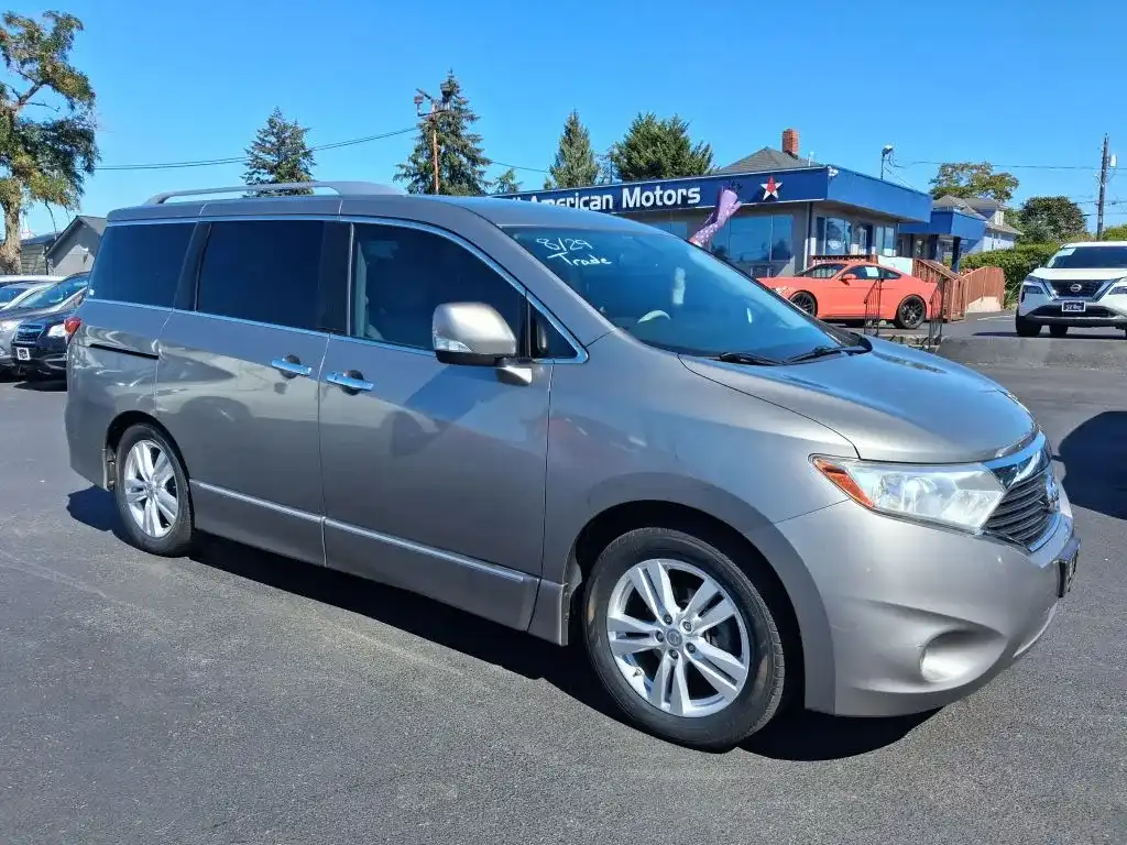 2012 Nissan Quest 3.5 SL's photo