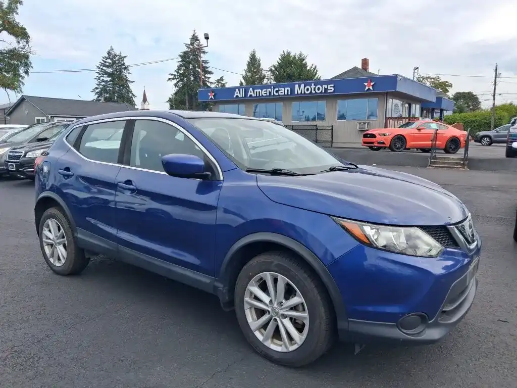 2018 Nissan Rogue Sport S AWD's photo