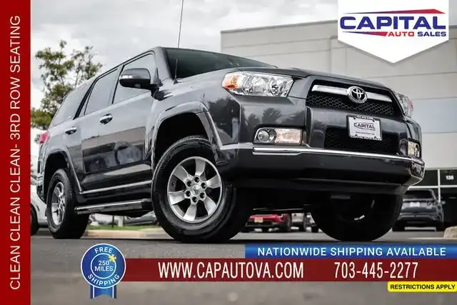 2013 Toyota 4Runner SR5 4WD V6's photo