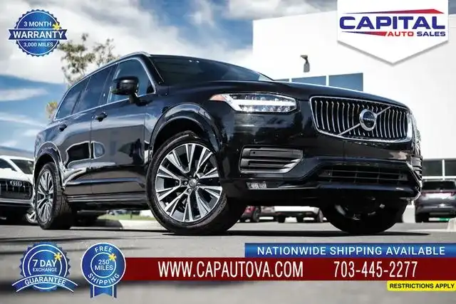 2021 Volvo XC90 T6 Momentum AWD's photo