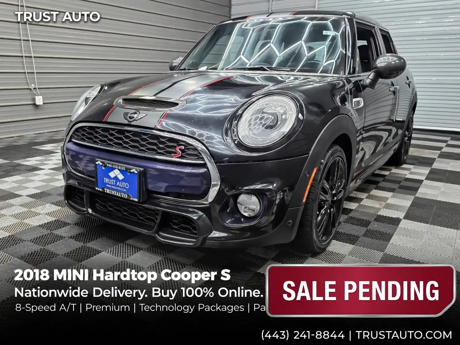 2018 MINI Cooper S 4 Door's photo