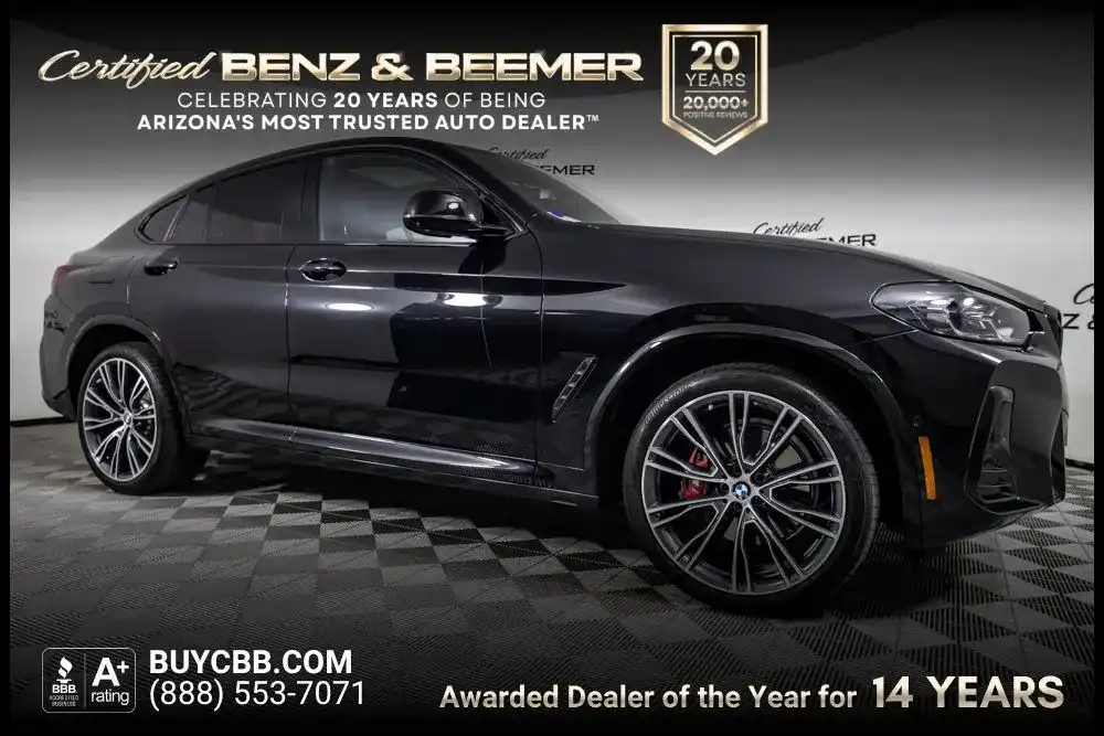 2024 BMW X4 M40i's photo