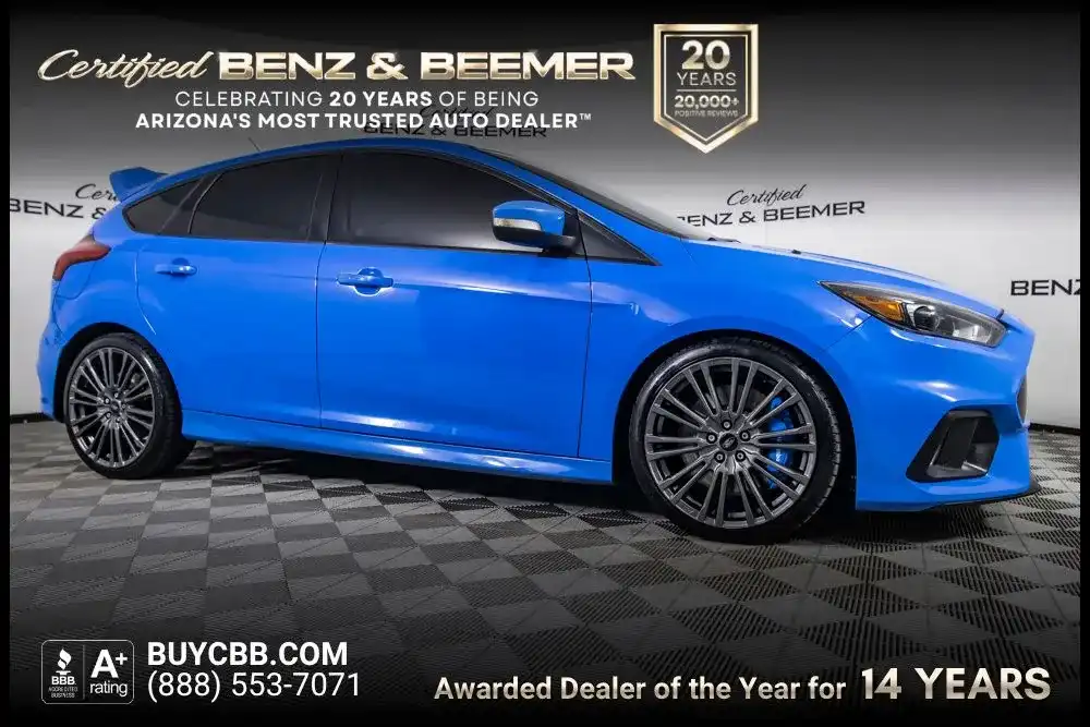2017 Ford Focus 5 Door Hatch RS's photo