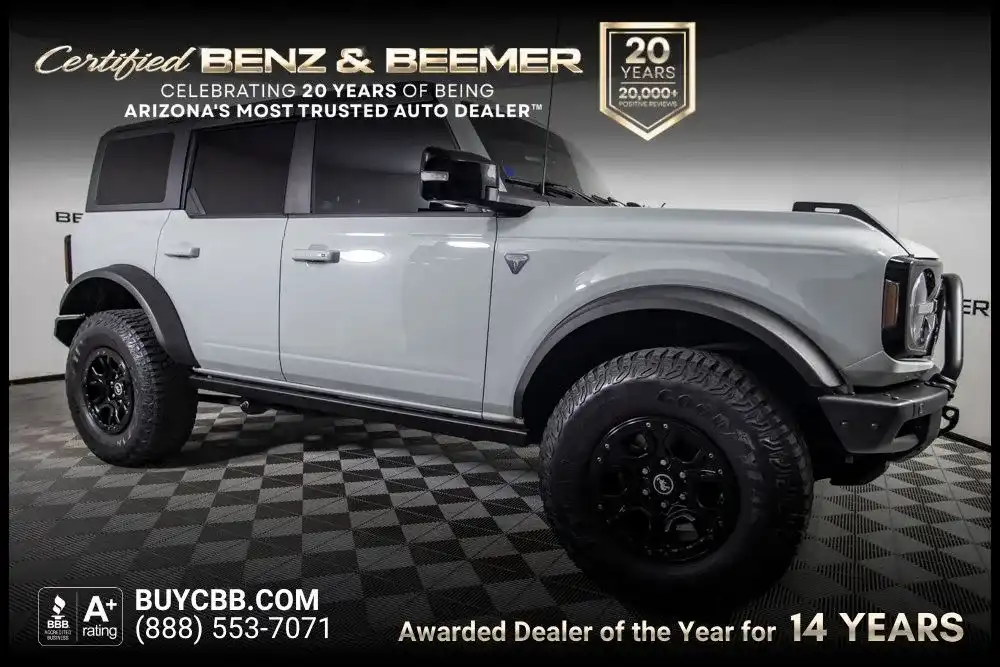 2021 Ford Bronco First Edition Advanced 4x4's photo