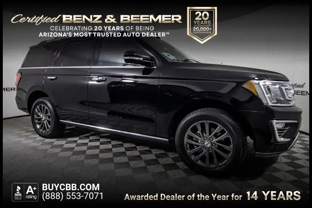 2021 Ford Expedition Limited's photo