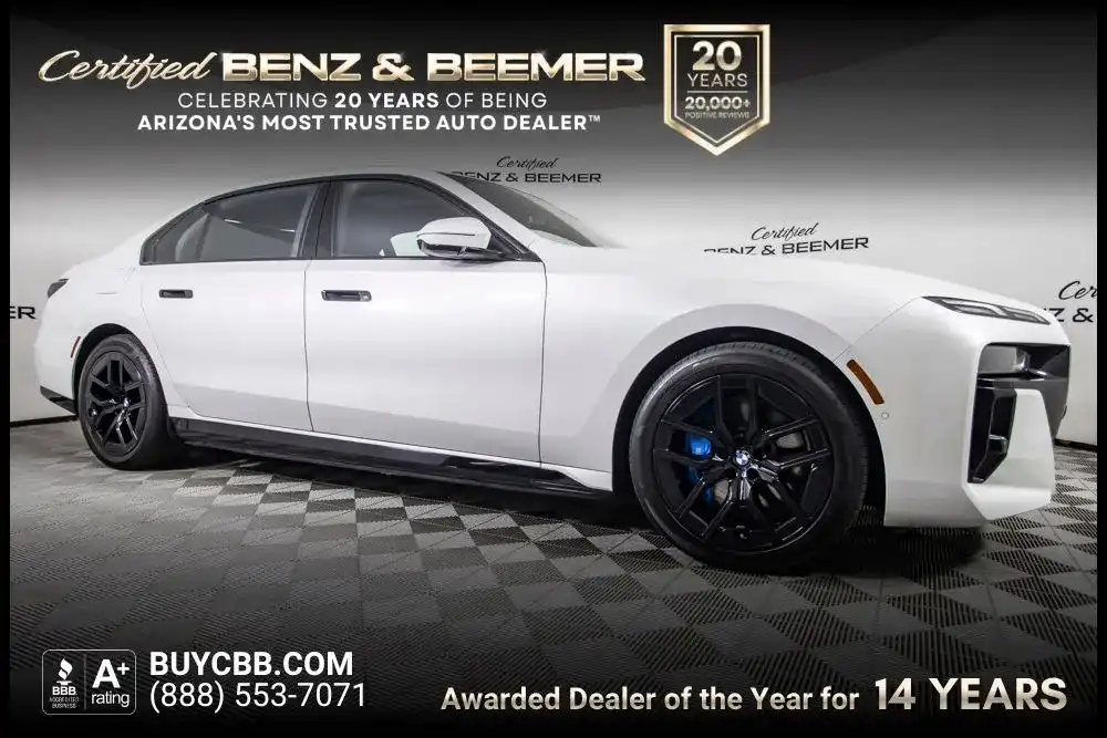 2023 BMW i7 xDrive60's photo
