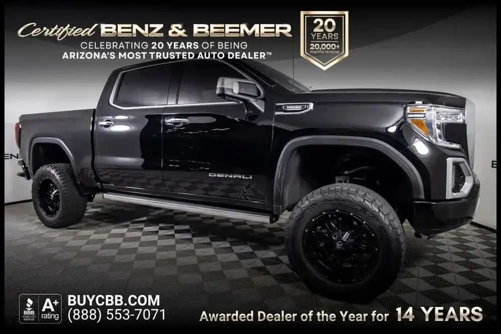 2020 GMC Sierra Denali 4WD Crew Cab Short Box's photo