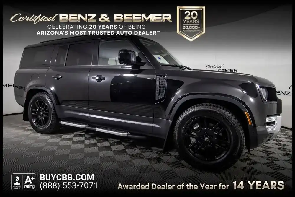 2024 Land Rover Defender 130 S P300's photo