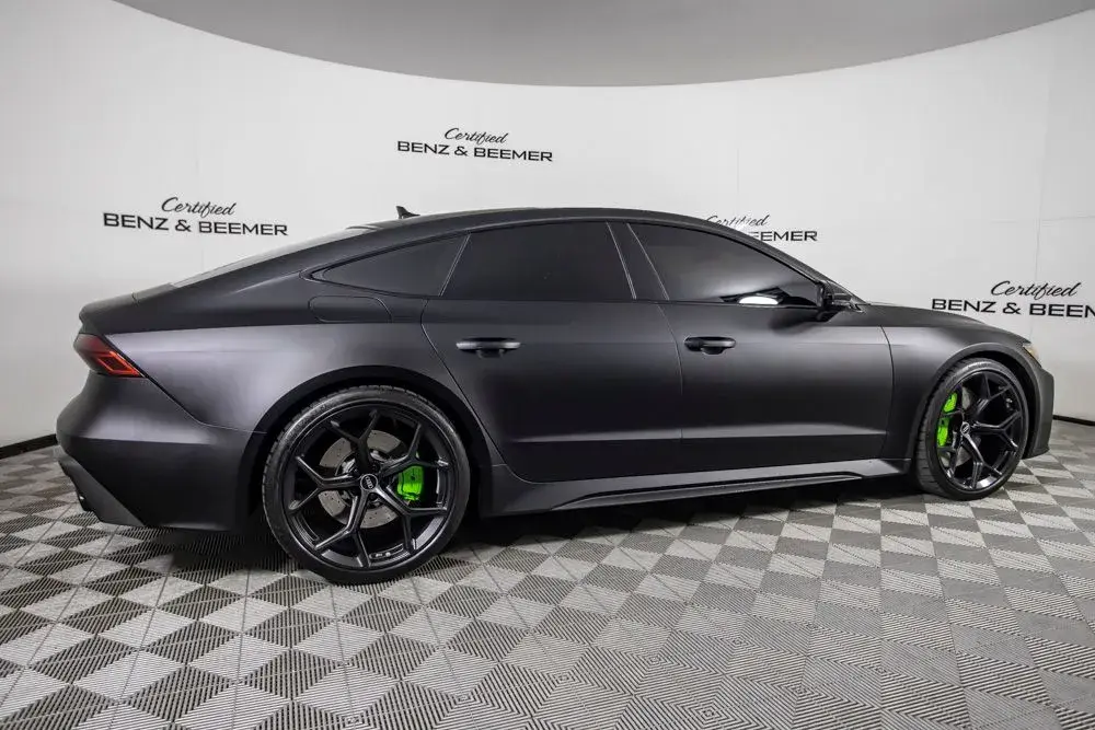 2025 Audi RS7 Performance photo 4