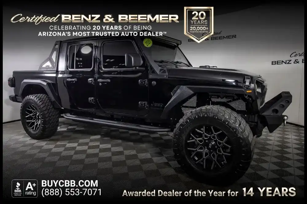 2020 Jeep Gladiator Sport S's photo