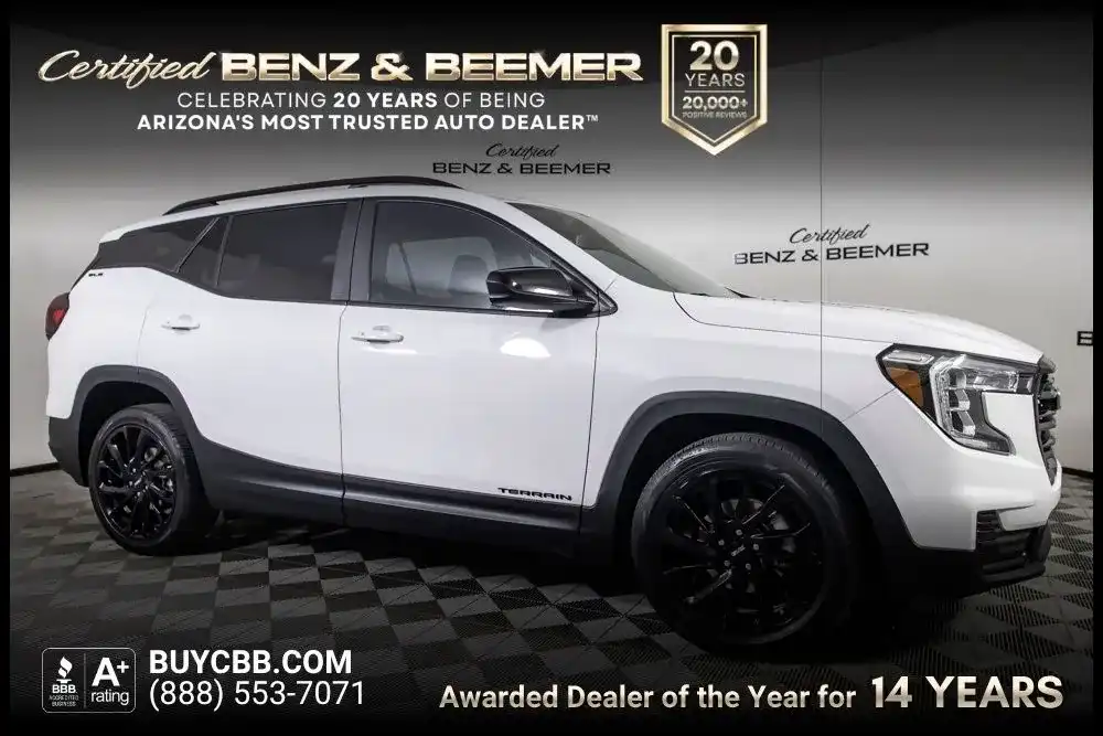 2023 GMC Terrain SLE FWD's photo
