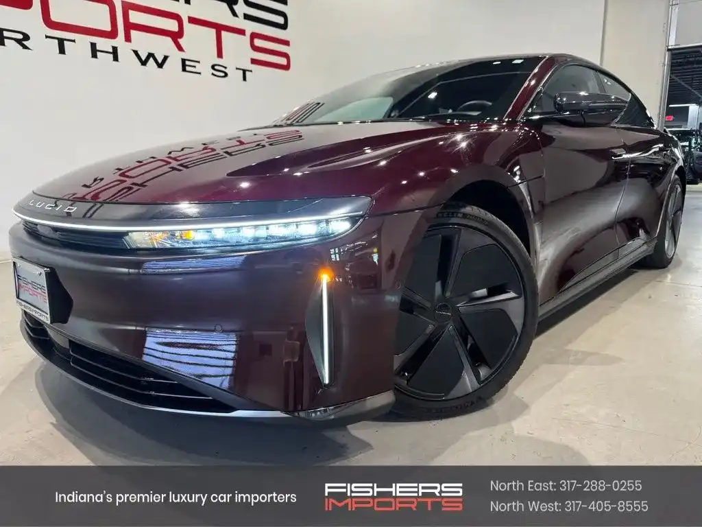 2024 Lucid Air Touring's photo