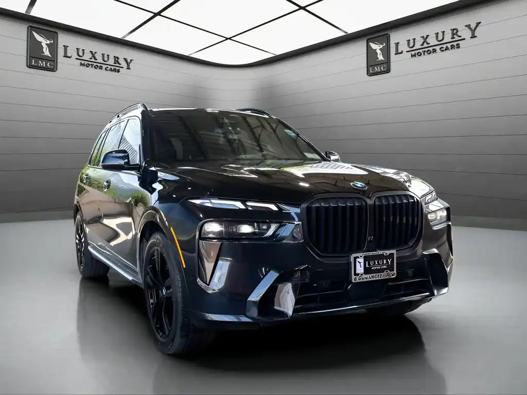 2024 BMW X7 xDrive40i's photo