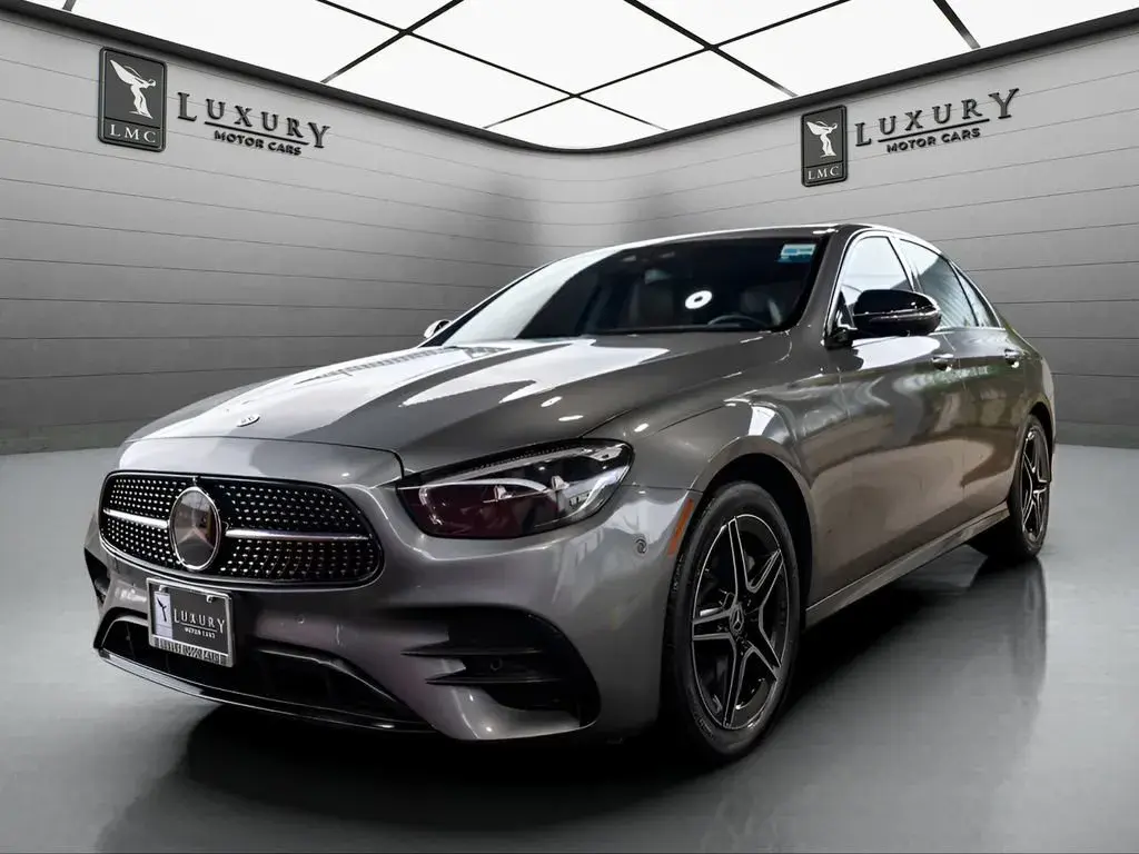 2022 Mercedes-Benz E-Class E450 4MATIC photo 4