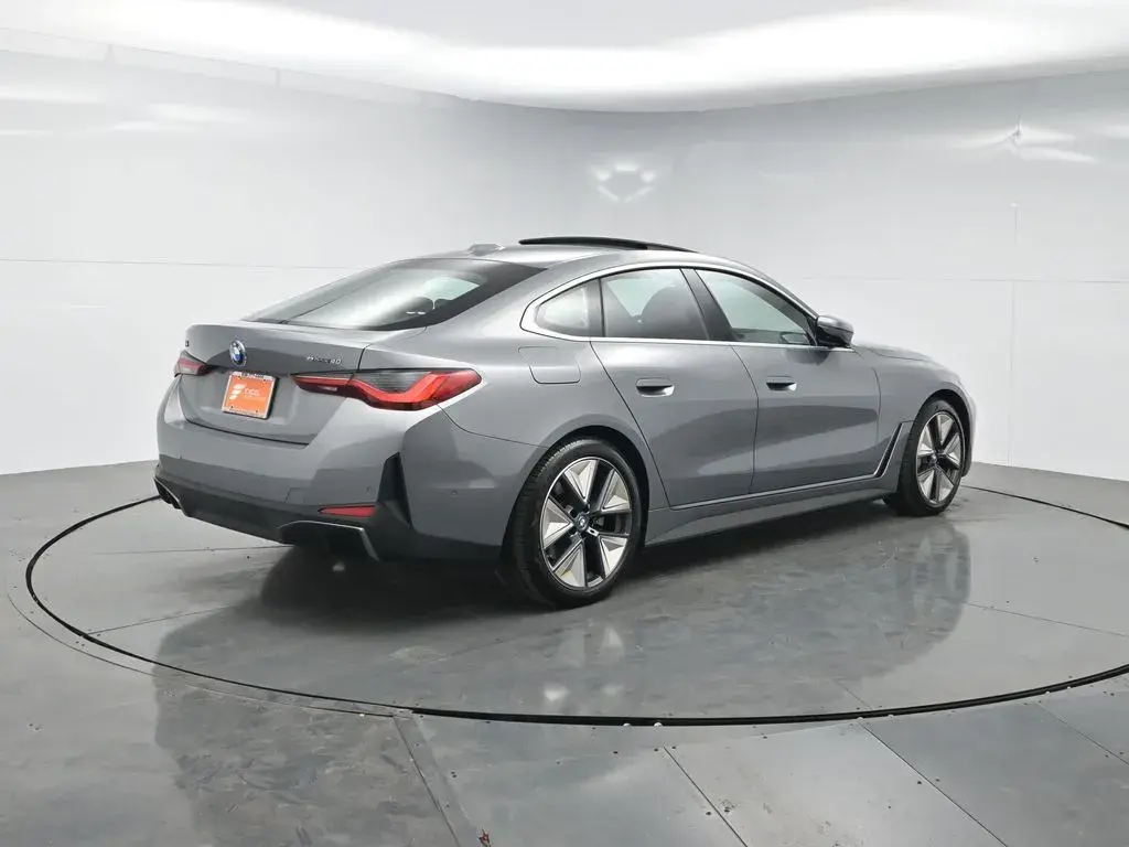 2024 BMW i4 eDrive40 photo 5