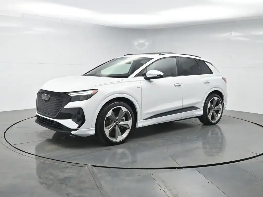 2025 Audi Q4 e-tron 55 Premium Plus quattro's photo