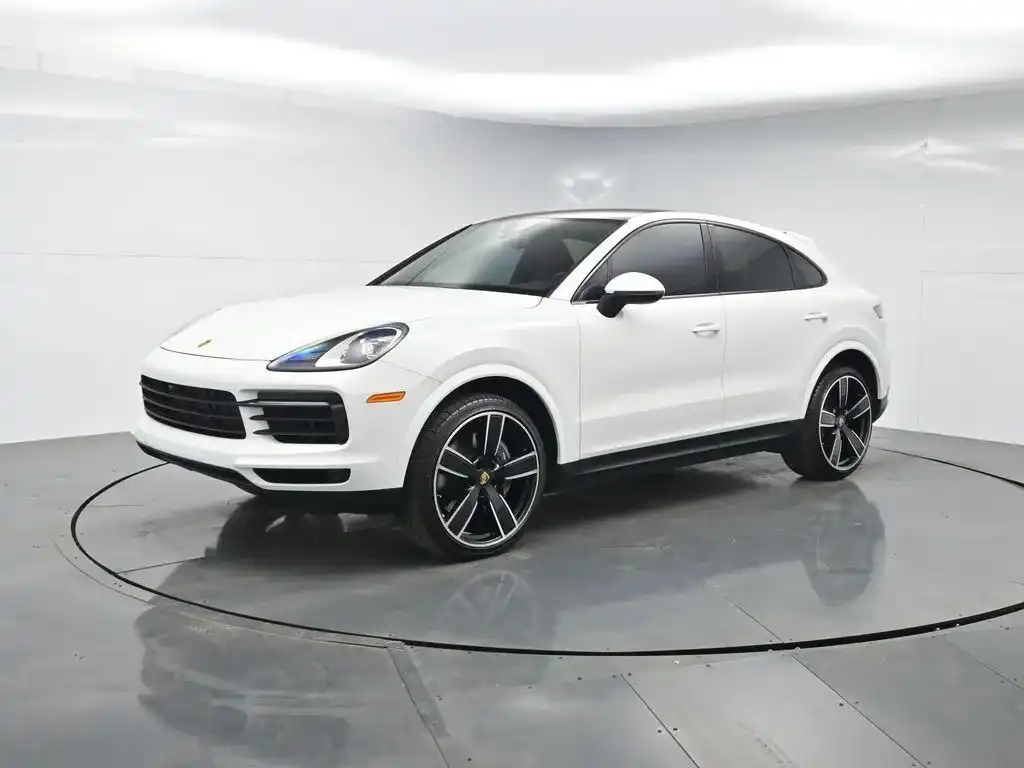 2023 Porsche Cayenne Base's photo