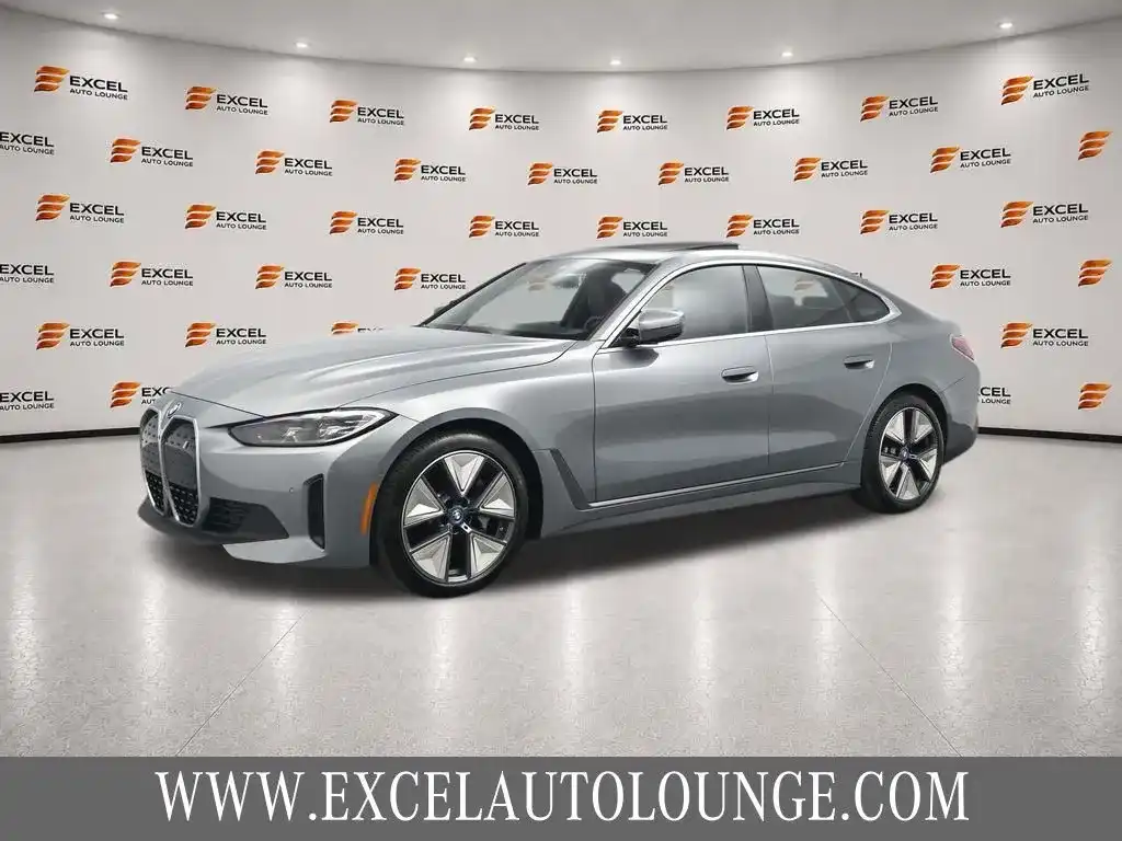 2024 BMW i4 eDrive40's photo