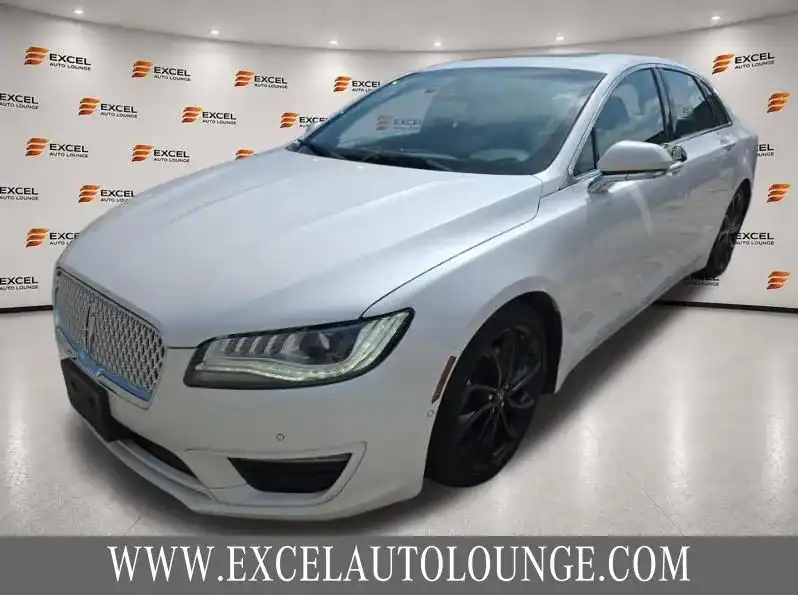 2020 Lincoln MKZ Reserve II AWD's photo