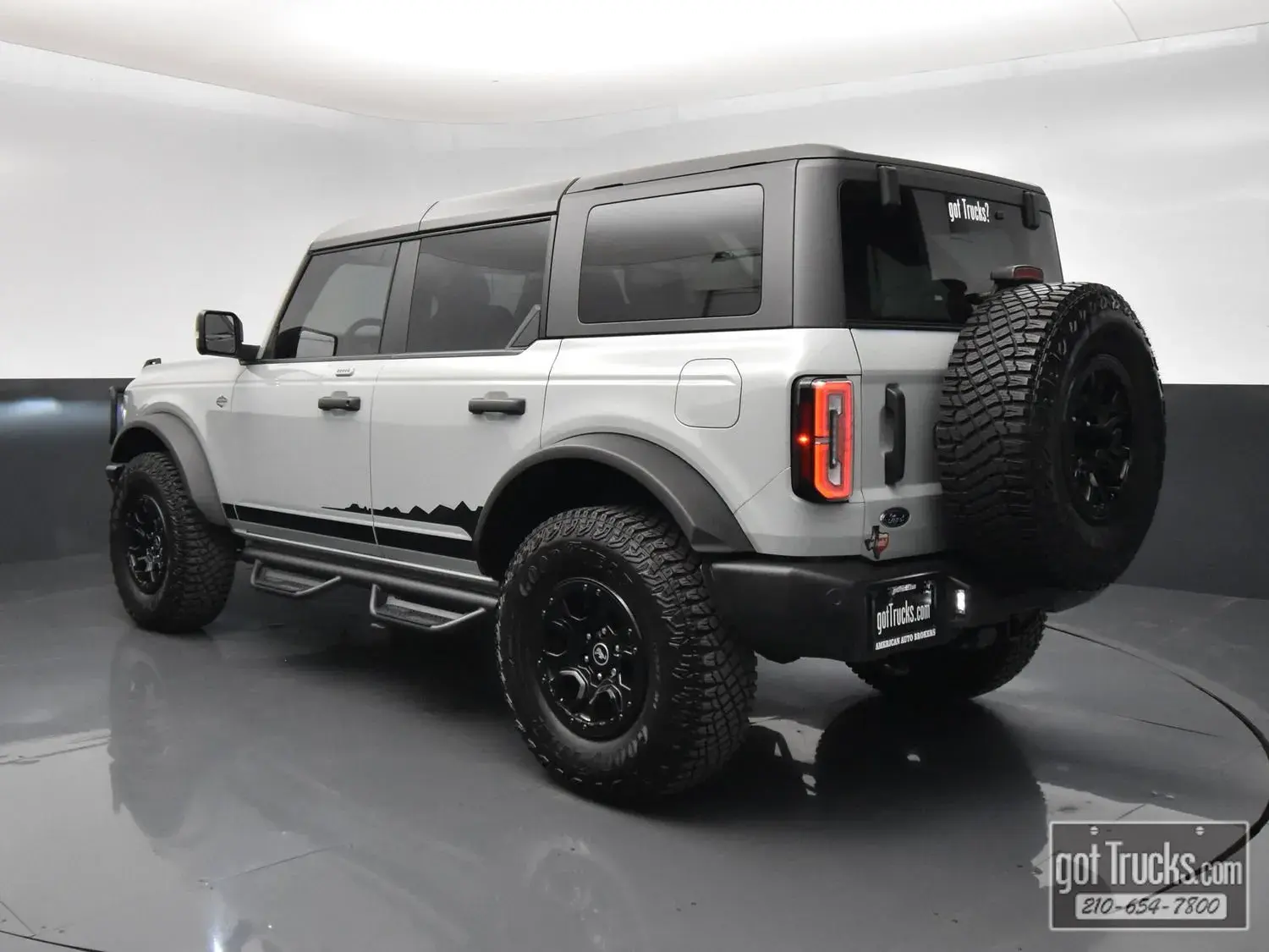 2023 Ford Bronco Wildtrak 4x4 photo 5