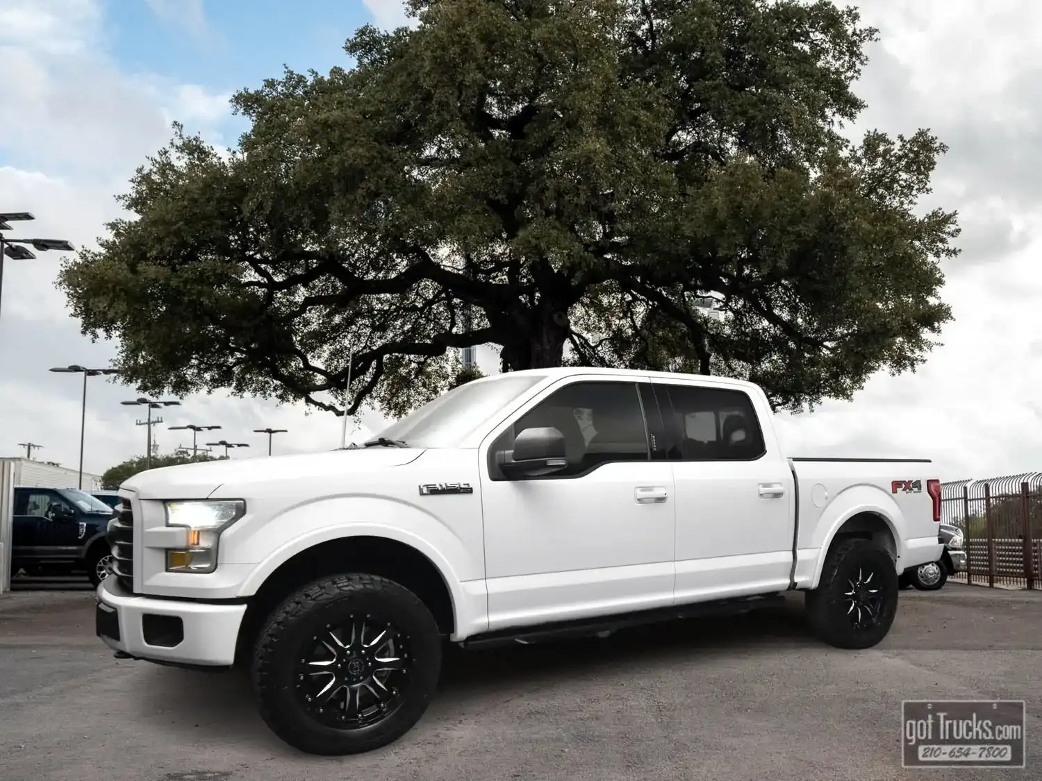2016 Ford F-150 XLT 4x4 SuperCrew 5-1/2 Box's photo