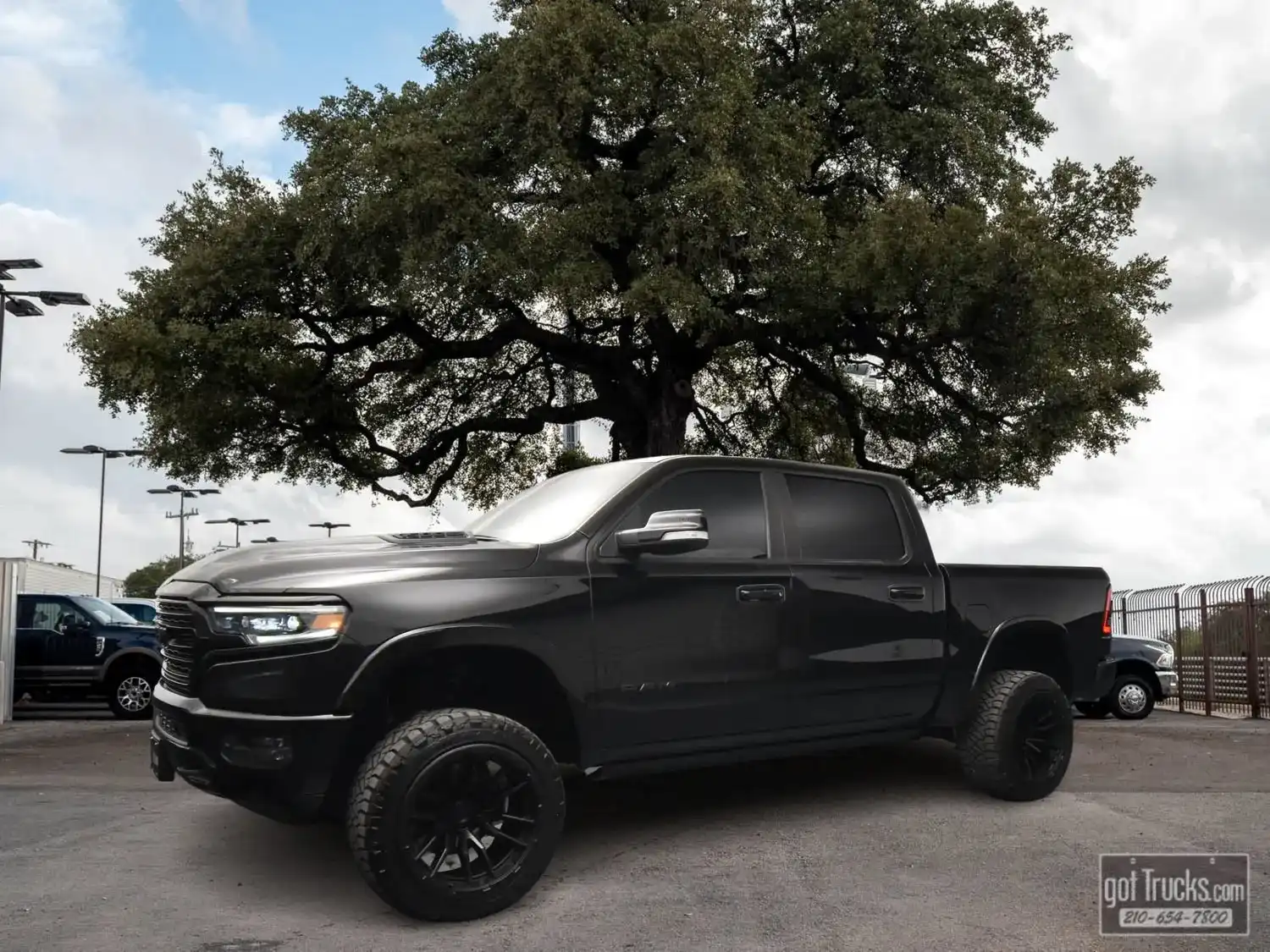 2020 RAM 1500 Limited 4x4 Crew Cab 5'7's photo