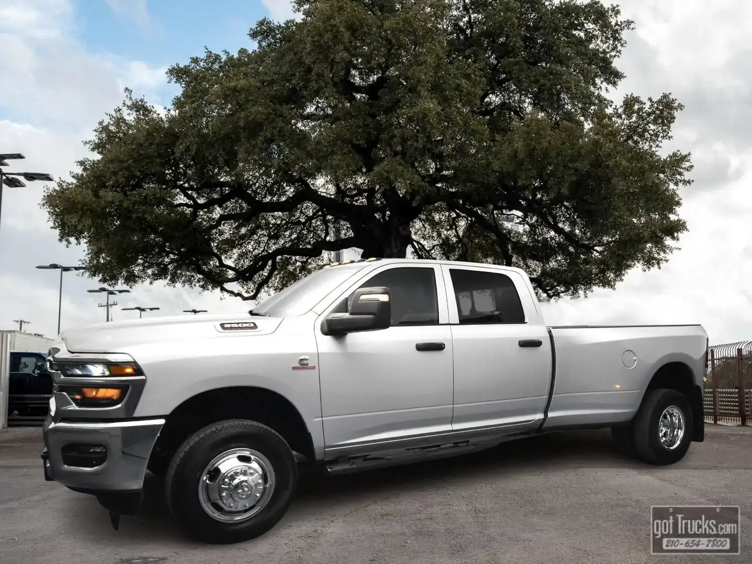 2026 RAM 3500 Tradesman 4X4 Crew Cab LWB's photo