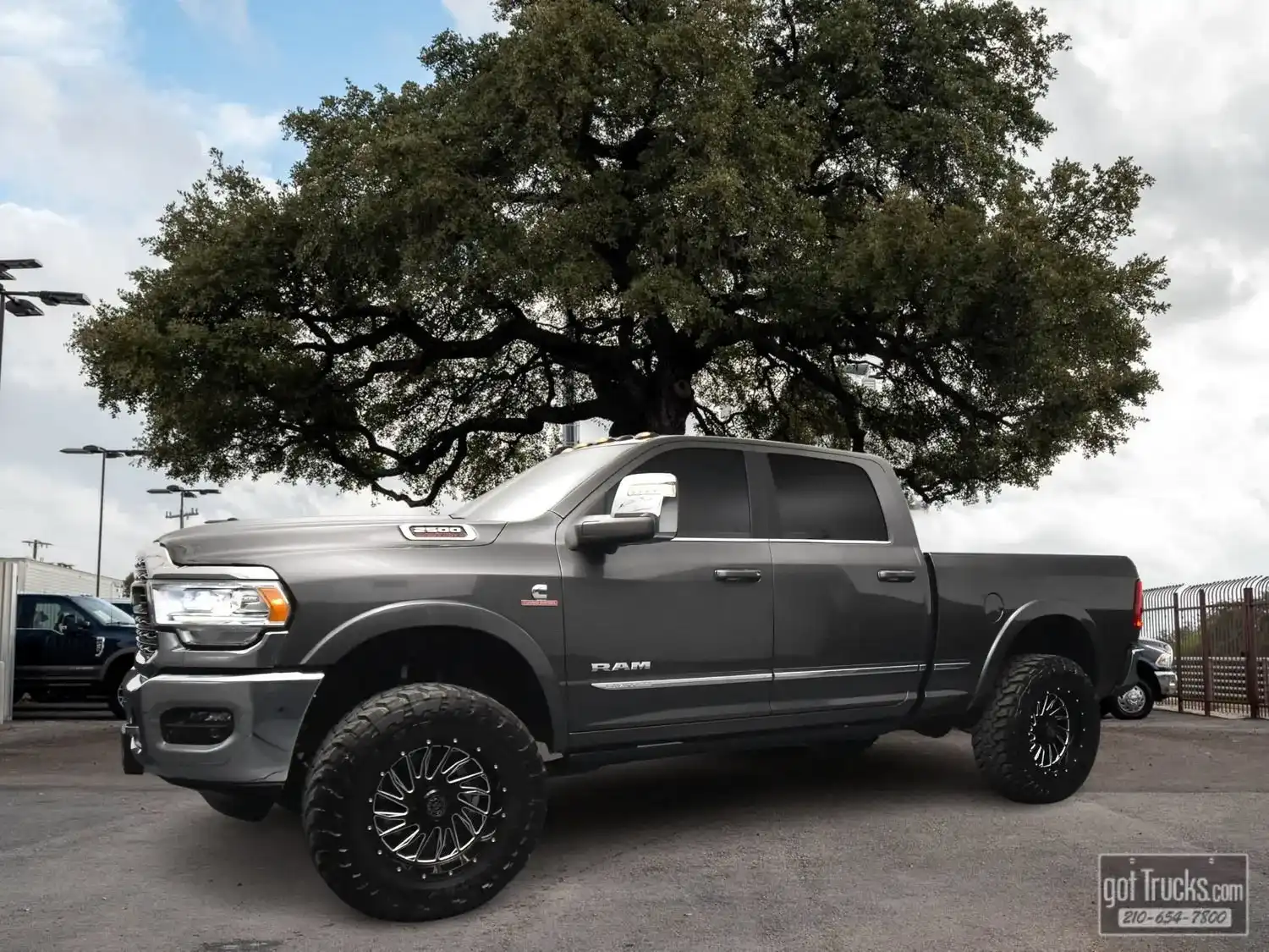 2024 RAM 2500 Laramie Limited 4X4 Crew Cab SWB's photo