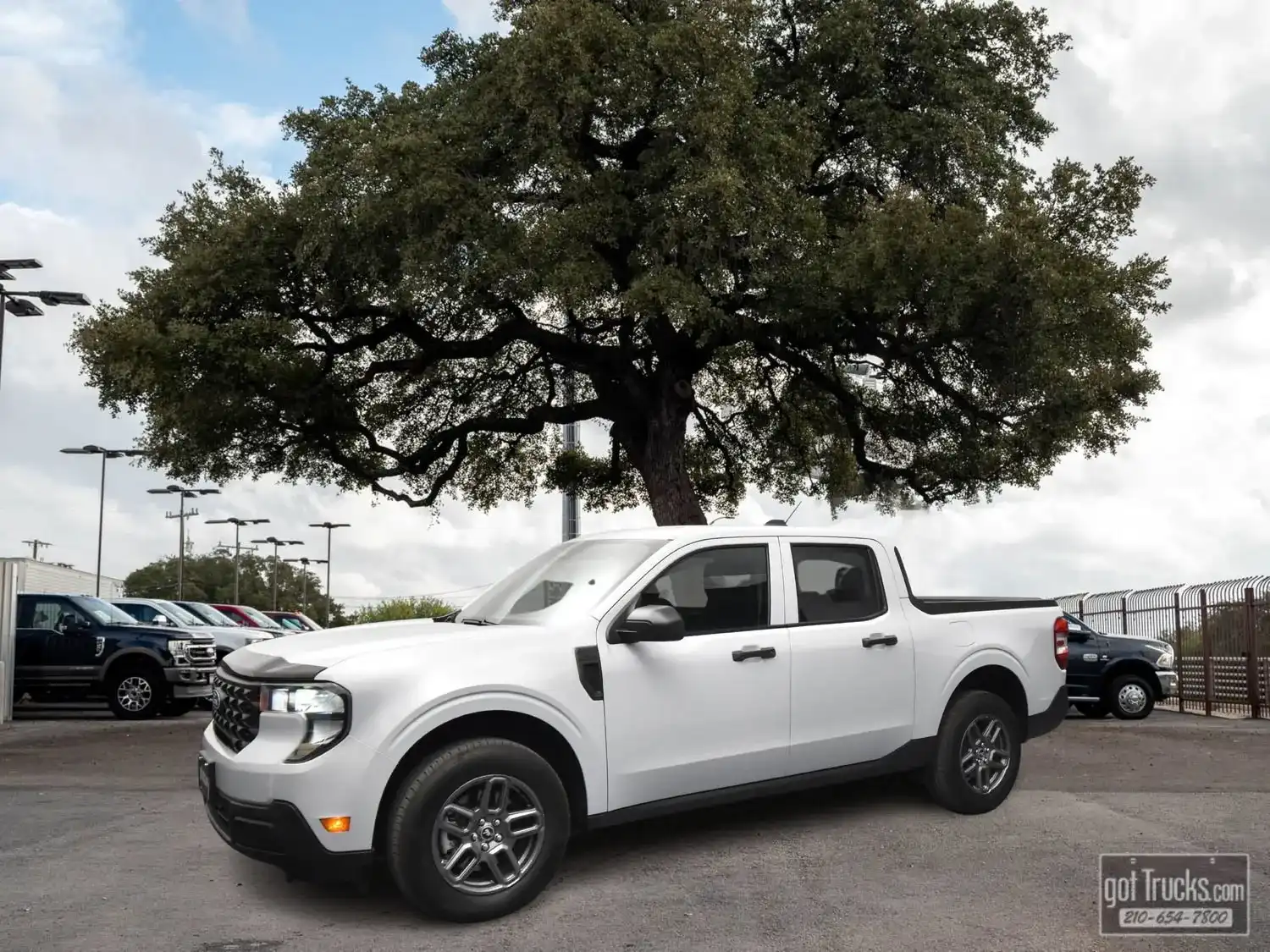 2025 Ford Maverick XL FWD's photo
