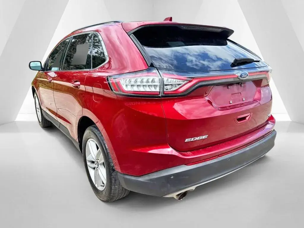 2017 Ford Edge SEL AWD photo 5
