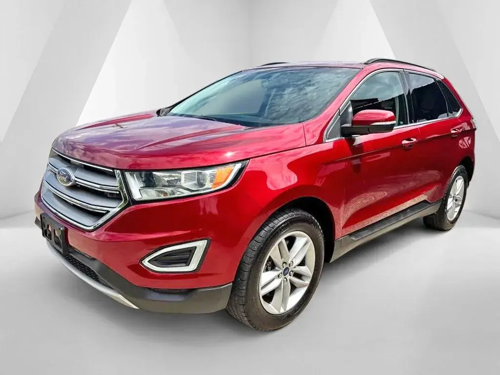 2017 Ford Edge SEL AWD photo 3