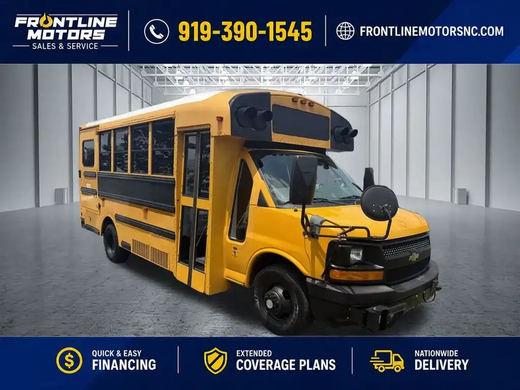 2012 Chevrolet Express's photo