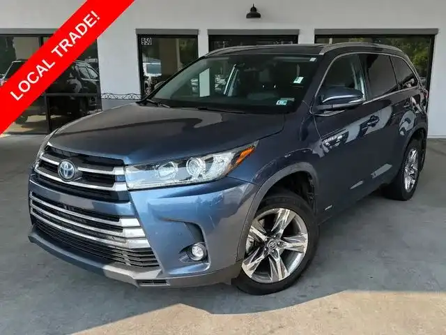 2019 Toyota Highlander Limited Platinum Hybrid 4x4's photo