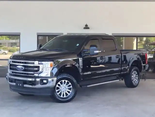 2021 Ford F-250 Lariat 4x4 Crew Cab 6-3/4' Box's photo