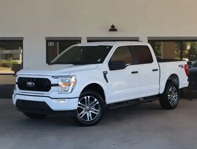 2021 Ford F-150 XL 4WD SuperCrew 5-1/2' Box's photo