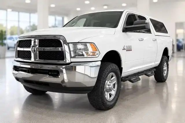 2015 RAM 2500 SLT 4WD Crew Cab SWB's photo