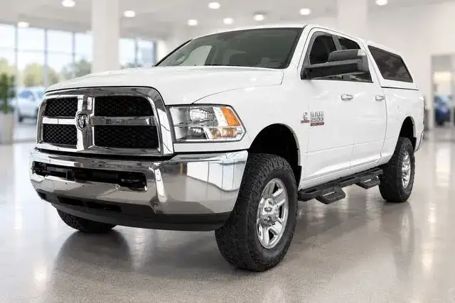 2015 RAM 2500 SLT 4WD Crew Cab SWB's photo